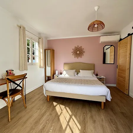Hotel Mas Djoliba Antibes Habitación foto